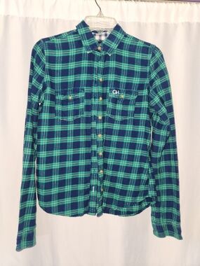 Gilly Hicks Blue and Teal Plaid Button-Down Shirt Size S #flannel #warm #school